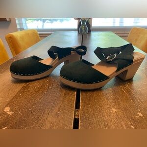 Lotta from Stockholm Swedish Maryjane Clogs Green Suede Size 38 7 1/2